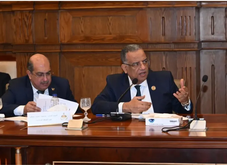 مسلم يطالب ببث جلسات الشيوخ تليفزيونيا.. وفتح مناقشات اللجان أمام الإعلام