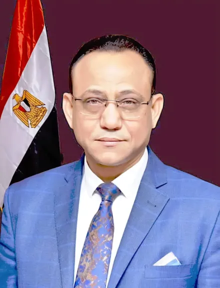 قطاع الدراسات العليا والبحوث بجامعة أسيوط يُعلن تخصيص منحتين سنويًا لدراسة