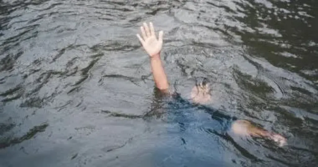 مصرع طفل غرقا فى بئر مياه بالشيخ زويد