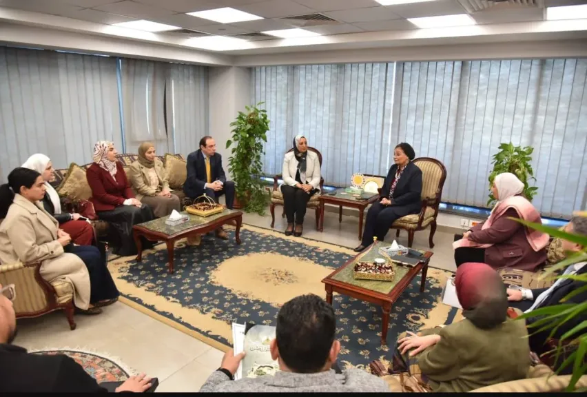 نائب وزير الصحة تزور مستشفى الجلاء التعليمي وتعقد اجتماعات لتعزيز خدمات تنمية الأسرة