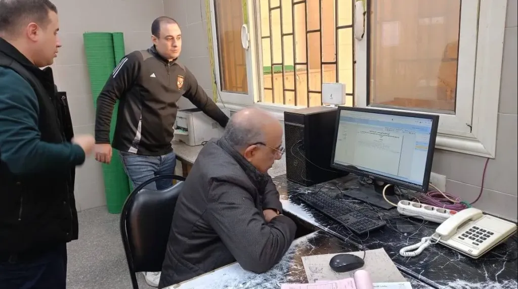 في زيارة ميدانية.. وزير الكهرباء يتفقد إدارة شبكات وإيرادات كهرباء الخانكة وقطاع المرج والقلج |صور