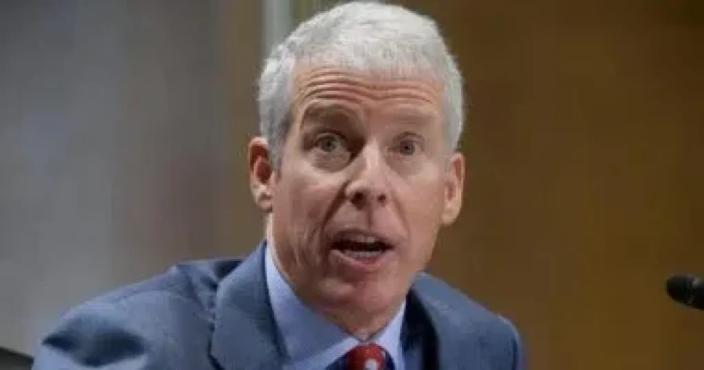 وزير الطاقة الأمريكى: واشنطن ستدير مبيعات النفط الفنزويلى لفترة غير محددة