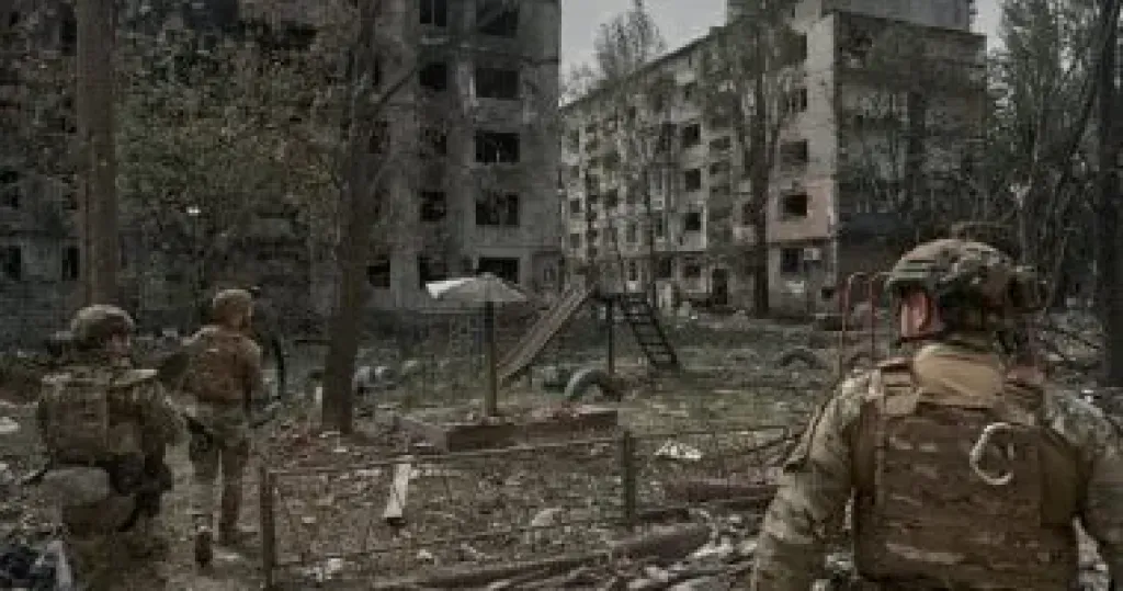 ستارمر: لن نرسل قوات بريطانية إلى أوكرانيا بدون تصويت البرلمان