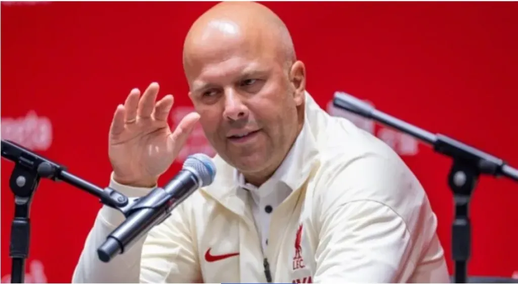 سلوت: لن نستطيع منافسة آرسنال.. وهذه أكثر مباراة استمتعت بها مع ليفربول