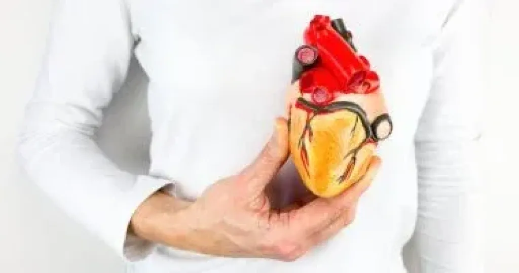 أعراضه قد تستمر سنوات دون ملاحظتها.. أسباب انسداد الشرايين وكيف تكتشفه