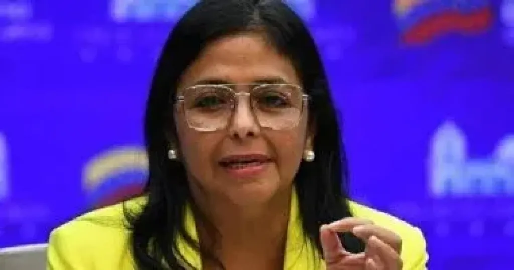 رئيسة فنزويلا: لسنا خاضعين للولايات المتحدة