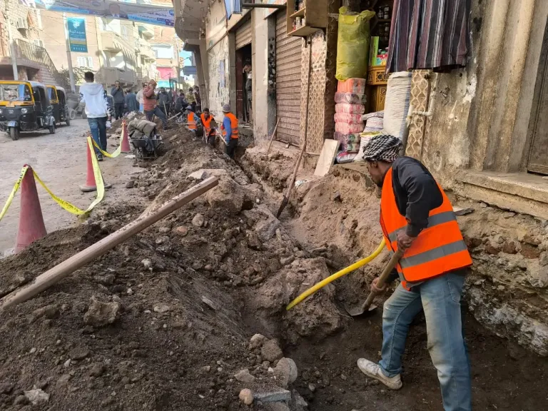 محافظ أسيوط: إزالة التعديات المعوقة لأعمال الصرف الصحي بنزالي جنوب