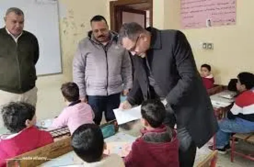 مدير تعليم دمياط: أسئلة امتحانات النقل في مستوى الطالب المتوسط