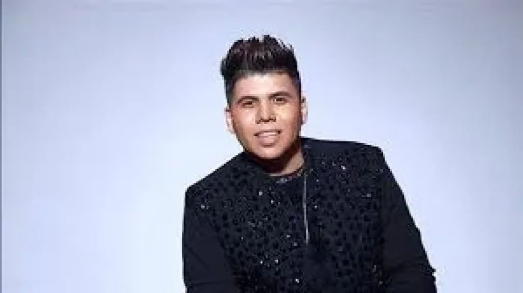 عمر كمال يطير إلى الولايات المتحدة في جولة حفلات تبدأ 5 فبراير