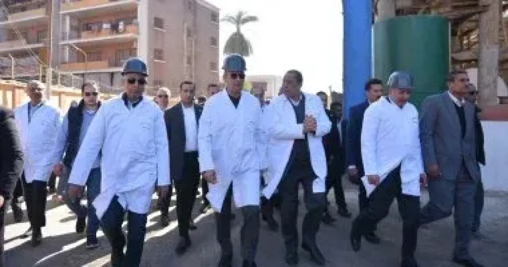 وزير التموين : تطوير صناعة السكر لتعزيز المخزون الاستراتيجي وتحقيق الاستقرار في الأسواق