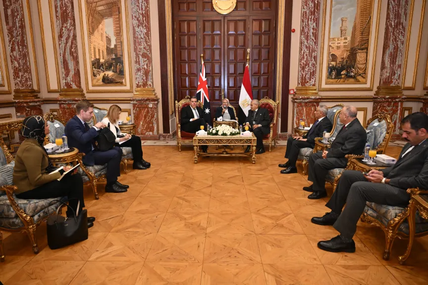 المستشار عصام فريد يستقبل ميلتون ديك رئيس مجلس النواب الأسترالي والوفد المرافق له |صور