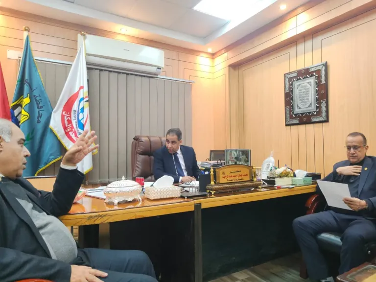 وزارة الصحة يستقبل عميد طب أسيوط لبحث سبل التعاون المشترك