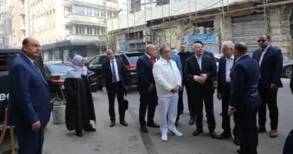 جولة للمحافظ لمتابعة إحياء القاهرة التراثية وتطوير منطقة «جروبى»