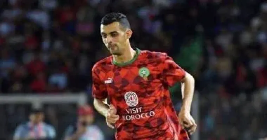 الأهلي يُنهي صفقة يوسف بلعمري ويحصل على توقيع اللاعب