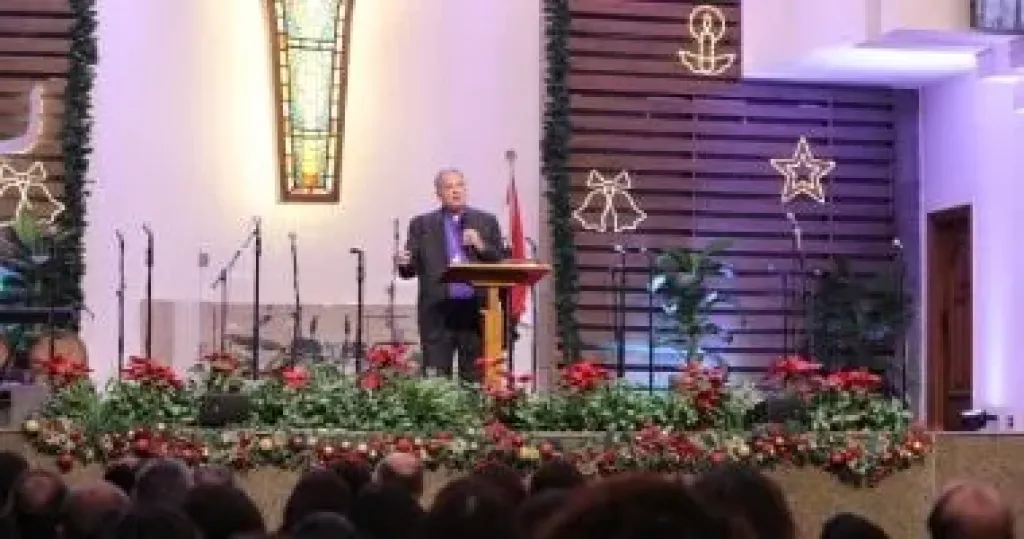 رئيس الطائفة الإنجيلية يشهد احتفال رسامة شيوخ جدد بالكنيسة الإنجيلية بمصر الجديدة