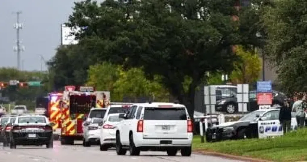 شاحنة تدهس حشداً فى لوس أنجلوس أثناء مظاهرة ضد النظام الإيرانى