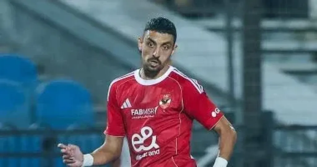 طاهر يكتفى بتدريبات تأهيل فى «الجيم» على هامش مران الأهلى