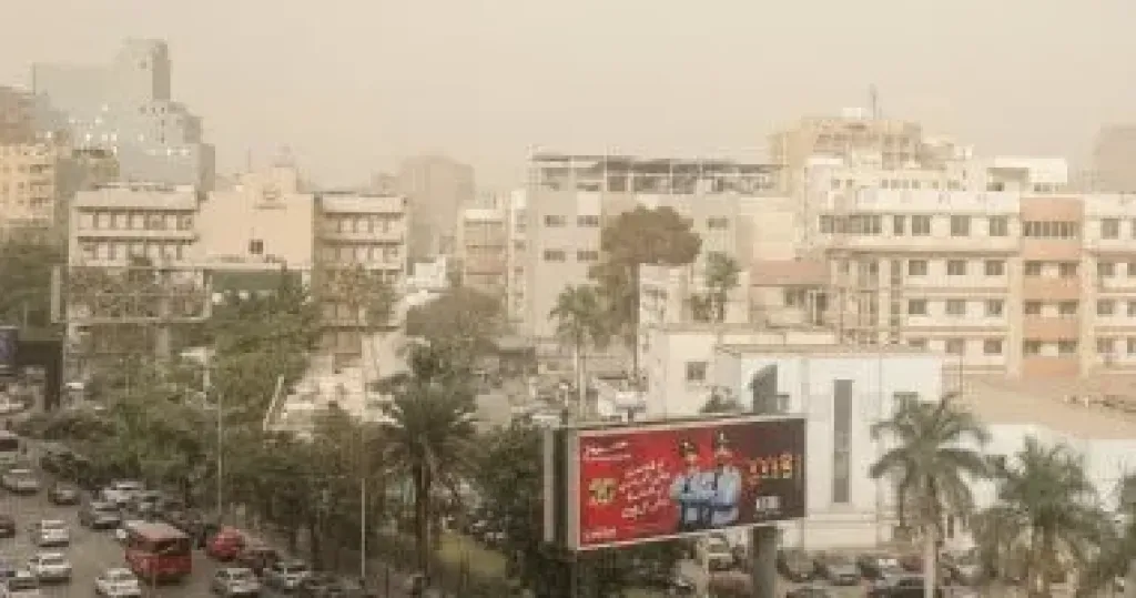 تحذير جديد للأرصاد: الرياح سرعتها يصل 60 كم والرؤية أقل من 500 متر