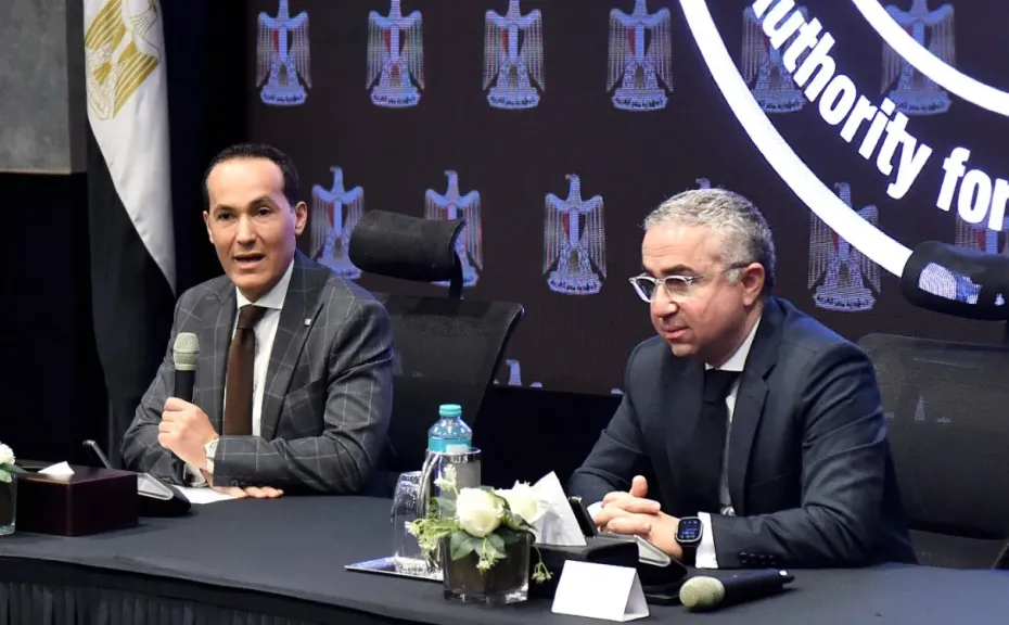 جهاز تنمية التجارة يبحث مع هيئة الاستثمار تسهيل تأدية الخدمات للمستثمرين