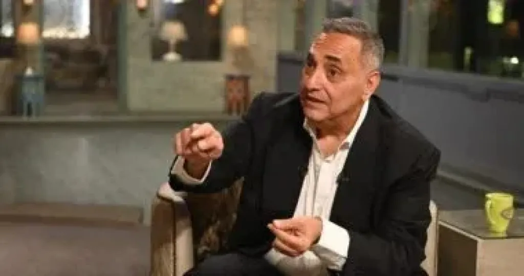 منصور عامر يشيد بإسعاد يونس فى صاحبة السعادة ويكشف تأثير والده على شخصيته