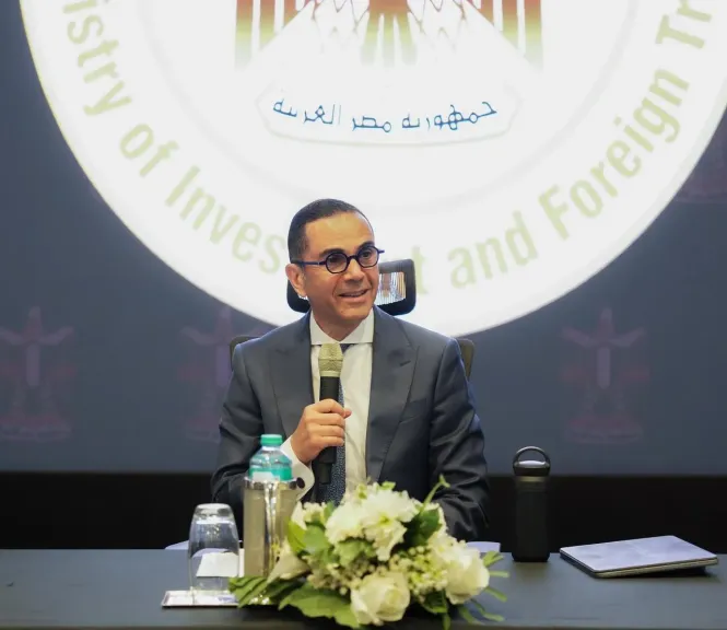 وزير الاستثمار يلتقي اعضاء اتحاد المستثمرين ويستعرض الرؤى والمقترحات الرامية لتعزيز الاستثمار المحلي