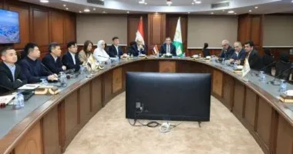 محافظ الجيزة: المنطقة الصناعية بالصف على أعتاب طفرة صناعية بالمرحلة المقبلة