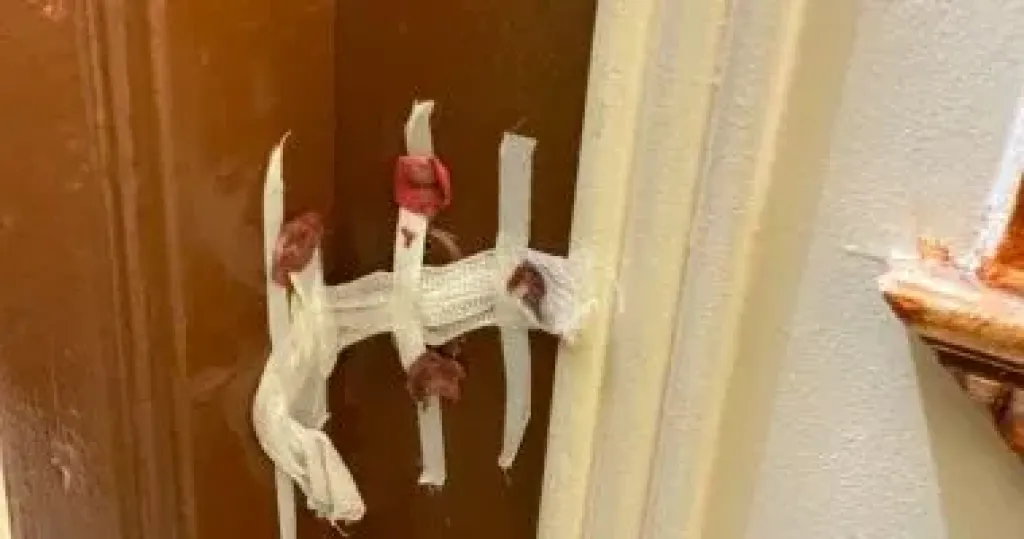 ضبط طالبة تنتحل صفة طبيبة جلدية وتدير مركز تجميل وهمي بسوهاج