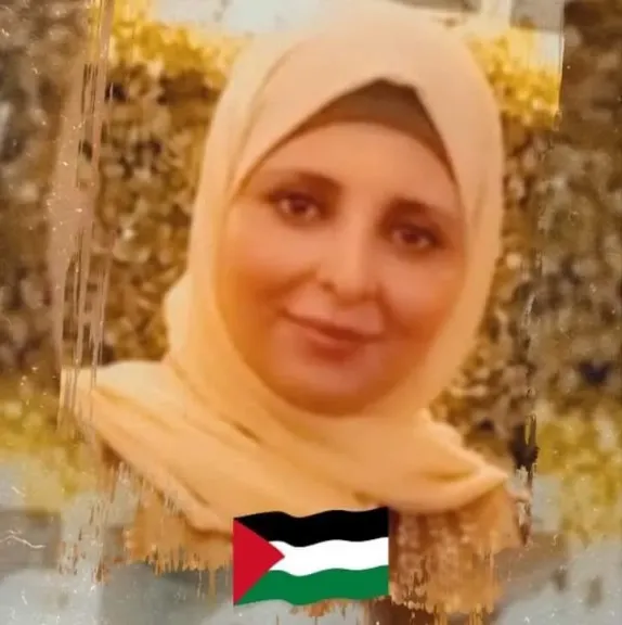 ياسمين عبدالرحمن ثابت  قراءة في ديوان شراشيب صور للشاعر محمد البيطار