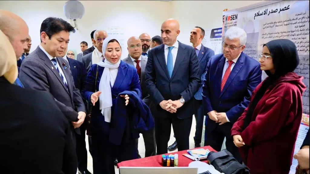 وزيرا التعليم العالي والتربية والتعليم يستقبلان وزير التعليم الياباني بمعهد الكوزن المصري الياباني بالعاشر من رمضان