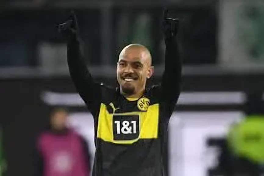 روما الإيطالي يضم الهولندي دونييل مالين من أستون فيلا على سبيل الإعارة