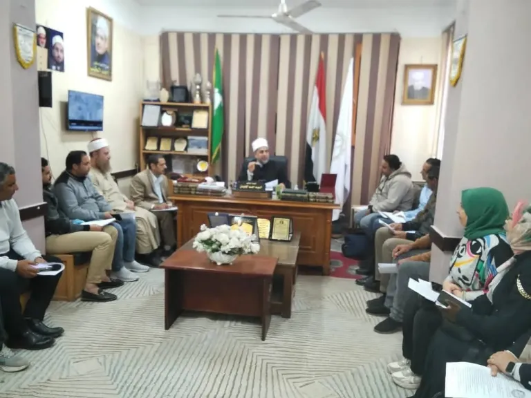 محافظ الشرقية يُشيد بالأداء المتميز لمنطقة الشرقية الأزهرية