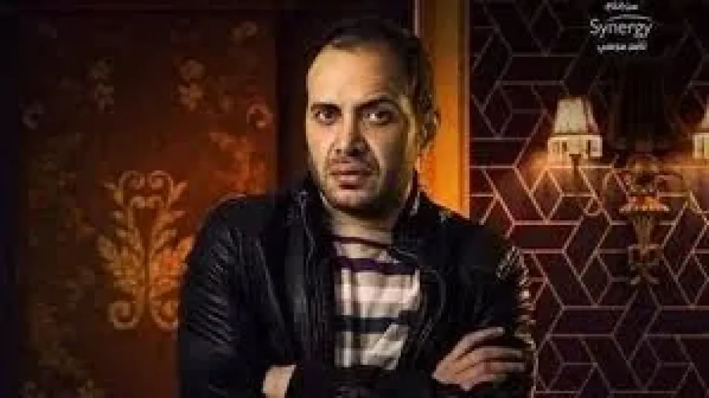 كان لازم أتصالح علشان أمي تخرج، أحمد ثابت يكشف سبب التنازل عن اتهامه مستشفى بالإهمال الطبي