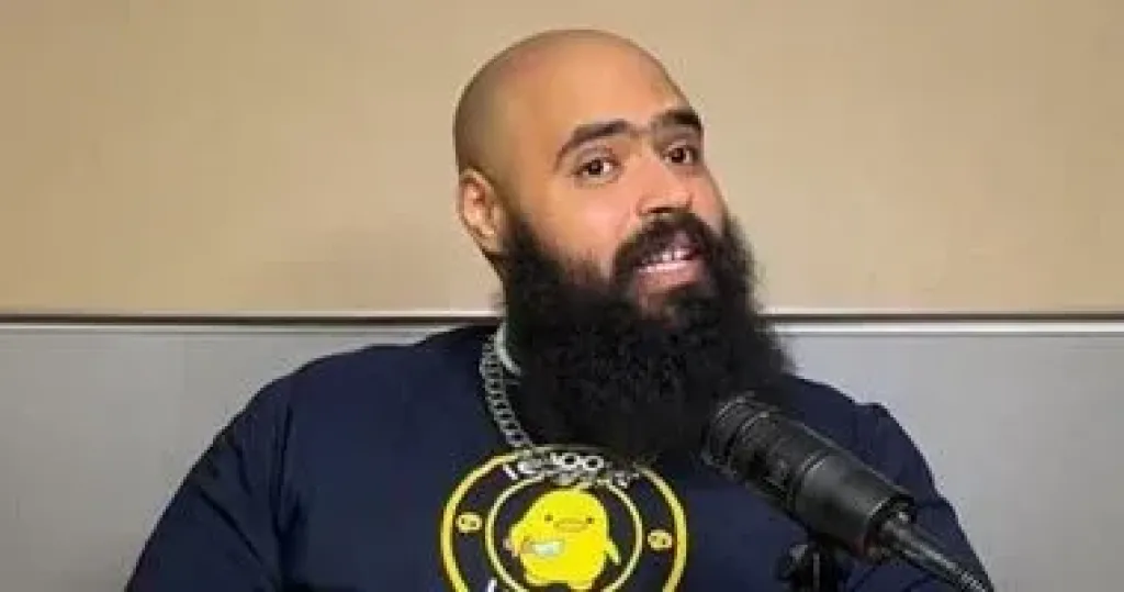 تخفيف حبس التيك توكر محمد عبد العاطى من عامين لـ3 أشهر بتهمة بث فيديوهات خادشة