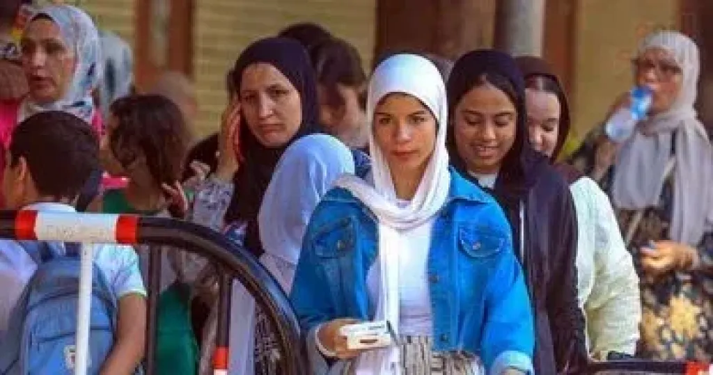 صفحات الغش تنشر أسئلة من امتحانات الشهادة الإعدادية