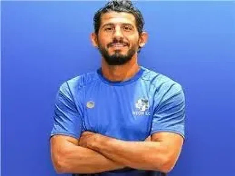 أحمد حجازي في مهمة صعبة مع نيوم أمام الهلال بالدوري السعودي