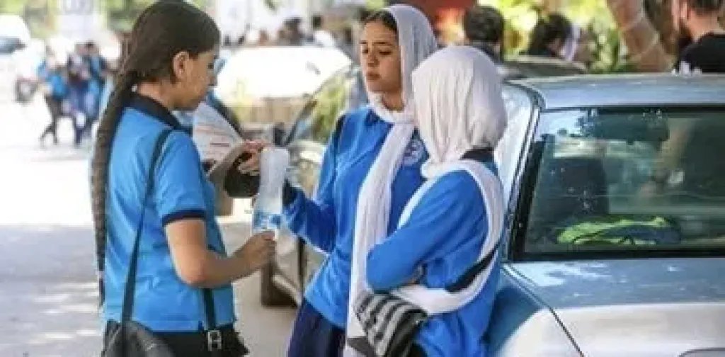 طلاب إعدادية يواصلون أداء امتحان نصف العام.. والمديريات تشدد على ضبط اللجان