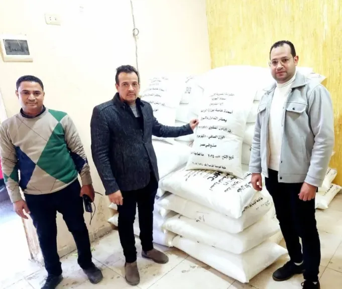 ضبط 11000 الف لتر سولار و 3 طن أسمدة مدعمة قبل بيعهم بالسوق السوداء بكوم حمادة