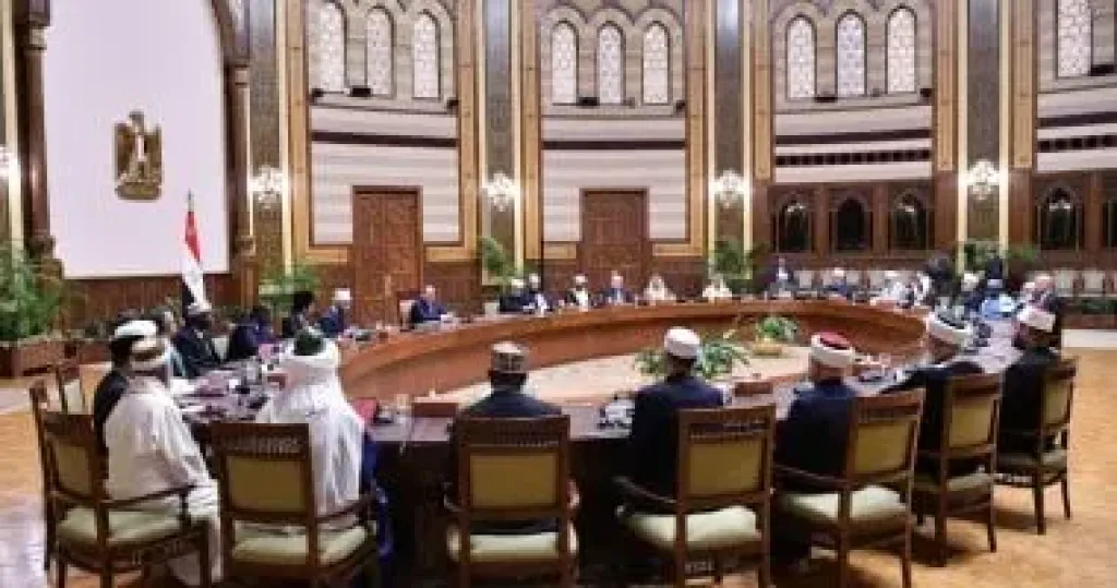 الرئيس السيسى يستقبل نخبة من المشاركين فى فعاليات المؤتمر الدولى للمجلس الأعلى للشؤون الإسلامية