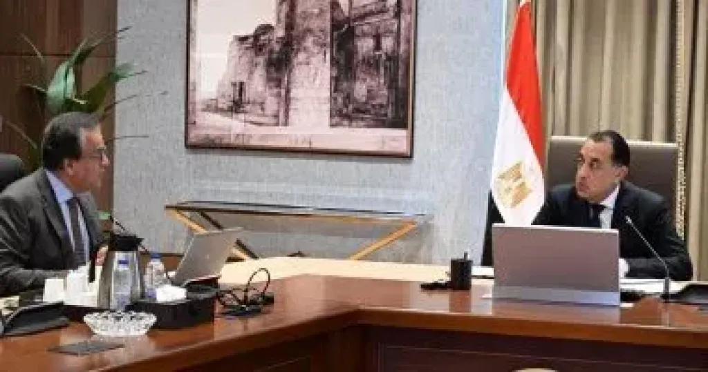 رئيس الحكومة: توجيهات من الرئيس ببدء تنفيذ مدينة العاصمة الطبية للمستشفيات