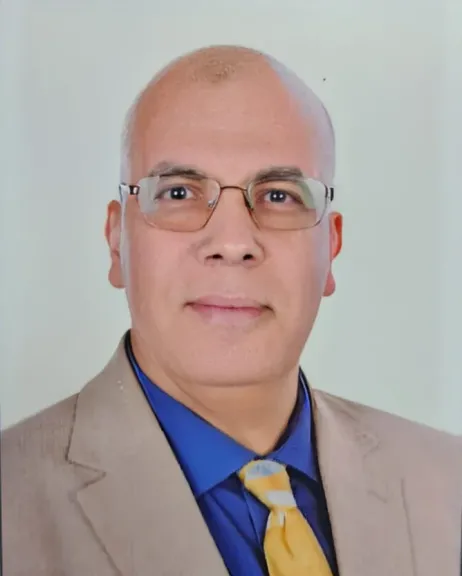 جامعة الدلتا التكنولوجية تهنئ رئيسها الجديد الدكتور وجيه احمد العسكرى