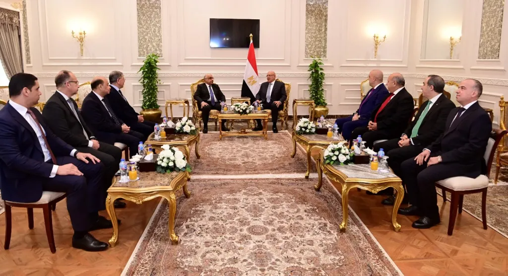 رئيس مجلس النواب يستقبل وزير العدل للتهنئة بمنصبه