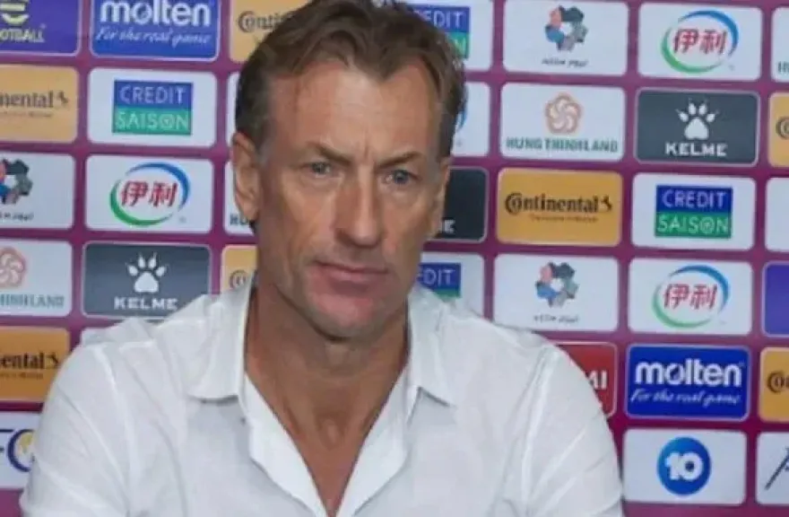 هيرفي رينار يشن هجومًا لاذعًا ضد براهيم دياز