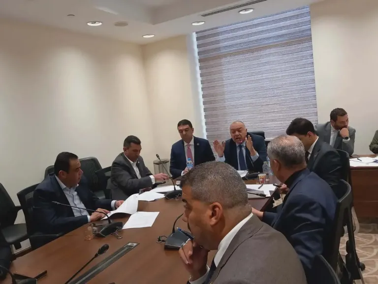 منحة يابانية لتوفير أحدث سفينة دعم غوص لقناة السويس.. رئيس نقل النواب: إضافة نوعية للأسطول المصري