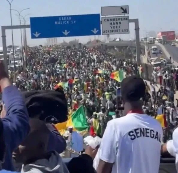 استقبال رئاسي حافل لمنتخب السنغال بعد التتويج بكأس الأمم الإفريقية بالمغرب