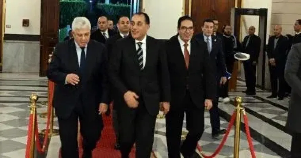 رئيس الوزراء يشهد احتفالية إطلاق مبادرة دعم الطلاب المتفوقين بالجامعات المصرية