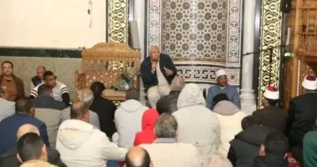 محافظ الوادى الجديد يوجه بحزمة تيسيرات لخدمة المواطنين بمركز الفرافرة