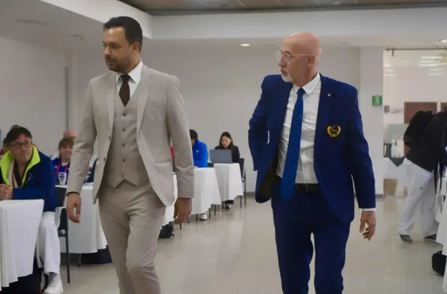 محمد شعبان ومسؤولو الاتحاد العالمي للتايكوندو يحاضرون في معسكر الحكام الدولي بكولومبيا