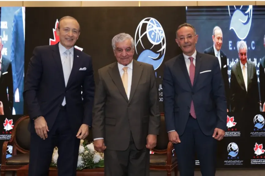 حضور رفيع المستوى في ندوة الاكتشافات الحديثة داخل هرم خوفو ووادي الملوك |صور