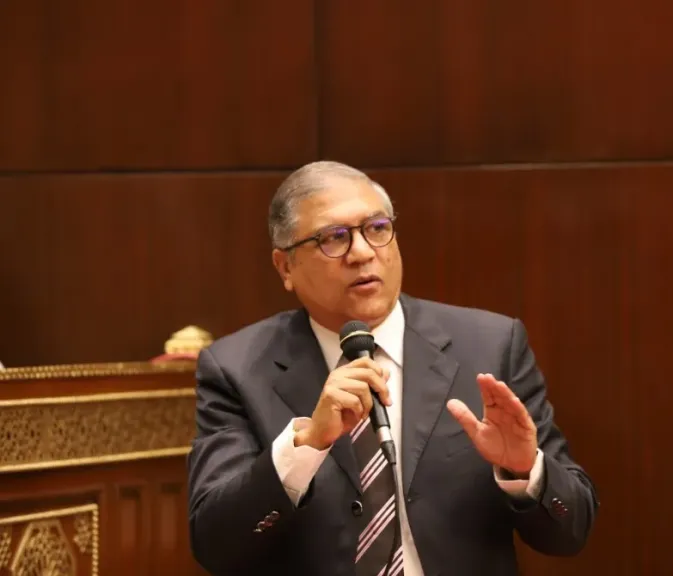 النائب عفت السادات: لقاء السيسي وترامب في دافوس يعكس ثقل مصر الدولي ودورها المحوري في ترسيخ السلام الإقليمي