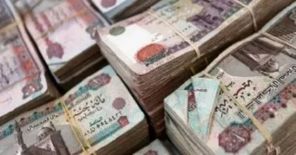 فاصيل استجواب تاجر عملة أخفى 30 مليون جنيه فى العقارات والسيارات